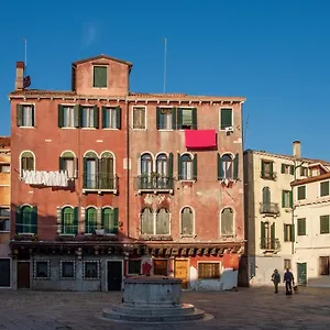 Apartment The Arch Historic, Venedig